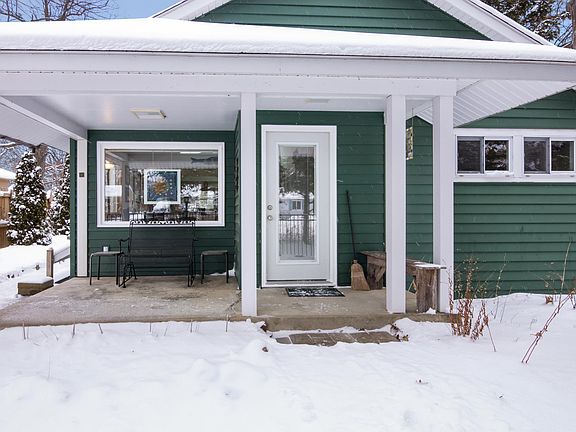 2nd image of 877 Hannah Ave