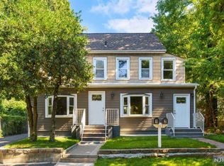 161 Walton St, Englewood, NJ 07631