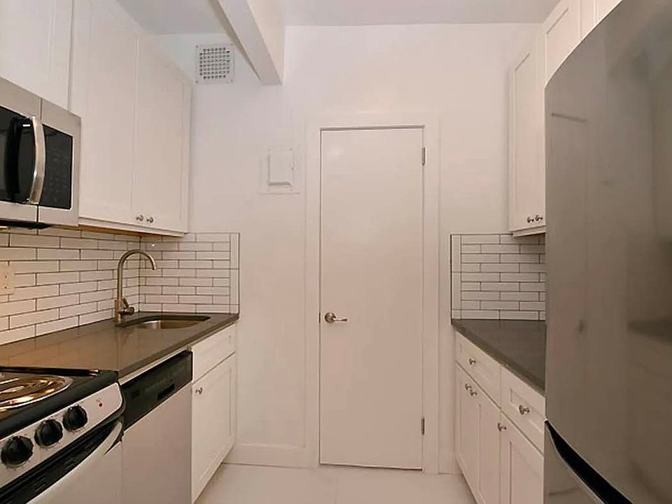 1st image of 1355 2nd Ave APT 2D