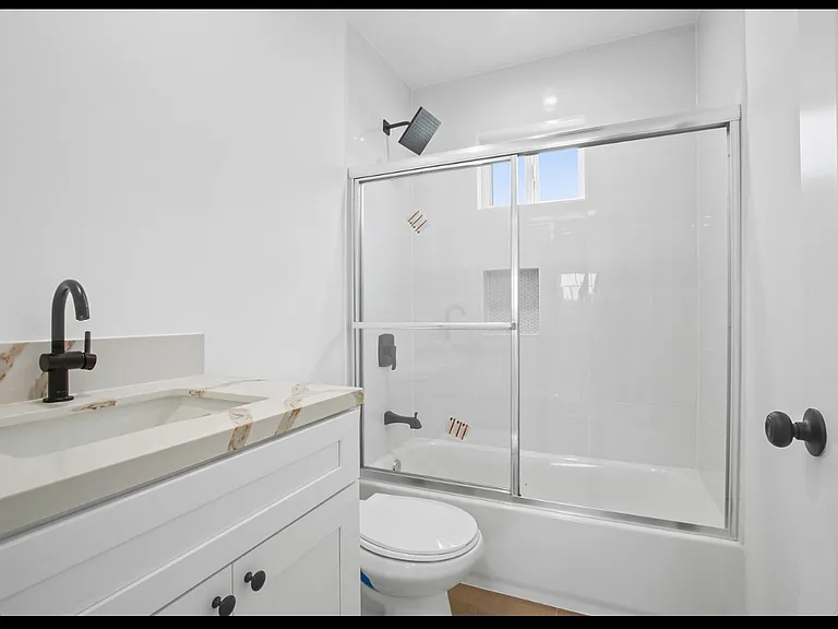 7634 Morella Ave #2 — Photo 9