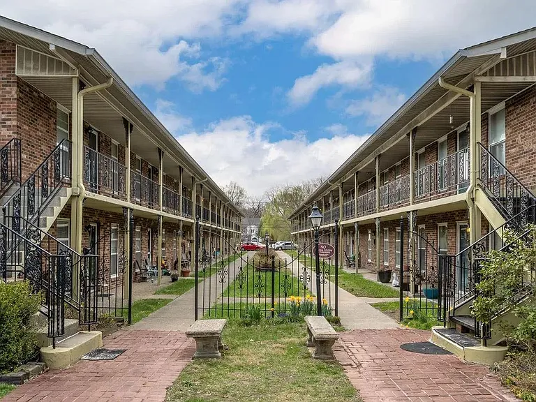 The Montleone Apartments — Photo 2