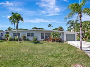 6821 Kingston Drive, Lake Worth, FL 33462