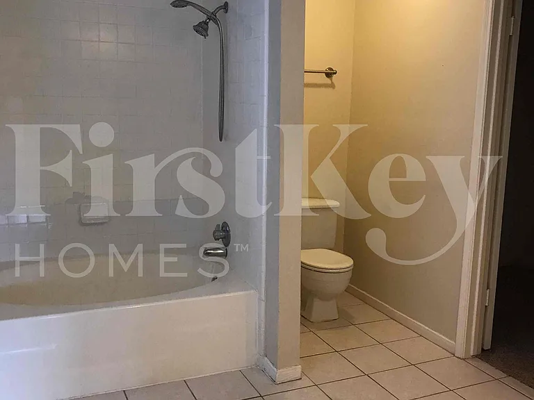 12838 Ashford Meadow Dr — Photo 11