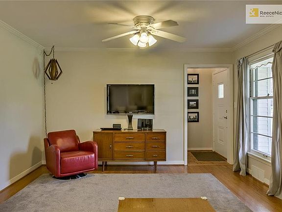 3rd image of 6632 Nall Dr
