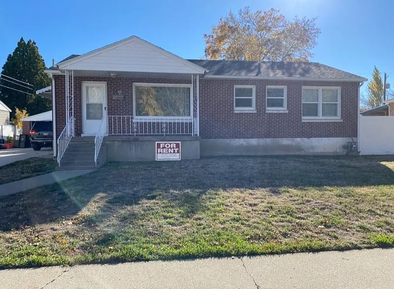 Updated 3-Bedroom Home for Rent in Murray, UT — Photo 1