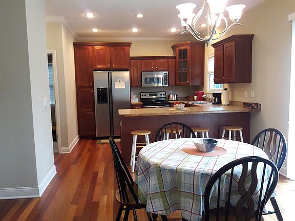 5th image of 11748 Arrowhead Dr