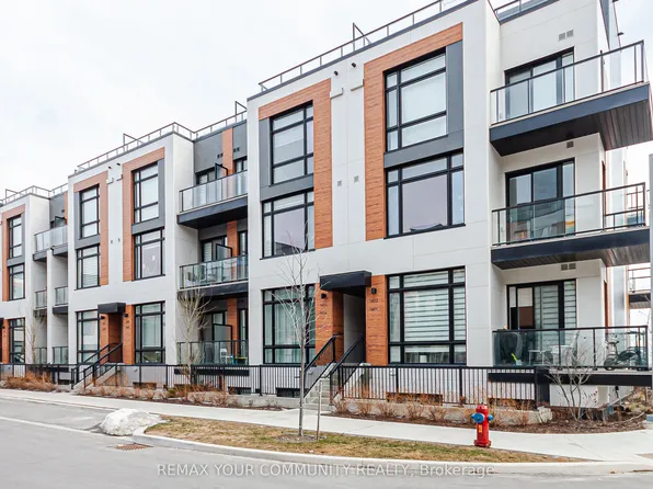 15 David Eyer Rd W #1406, Richmond Hill, ON L4S 0N2