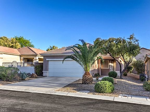 2nd image of 2815 Sapphire Desert Dr