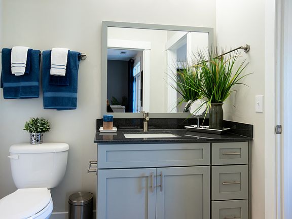 4th image of 4212 Napa Oak Dr #10-209