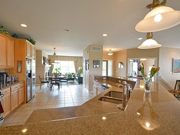 5th image of 7984 S Addison Way