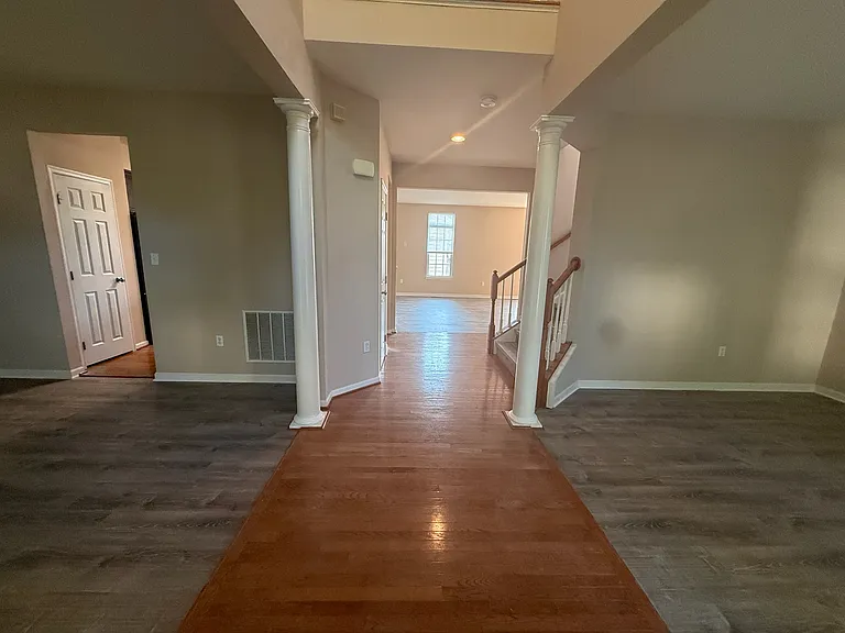 455 Wrigley Blvd — Photo 10