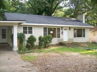 215 Robinhood Rd, Jackson, MS 39206