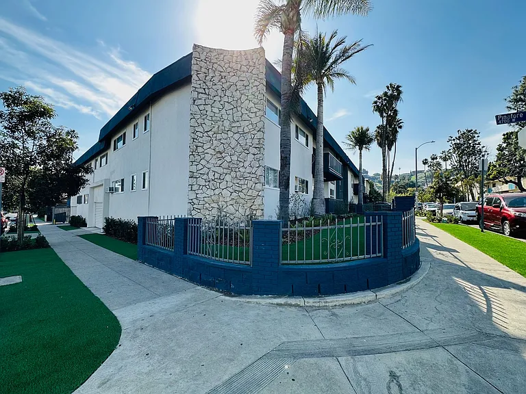 4000 Ursula Ave — Photo 7