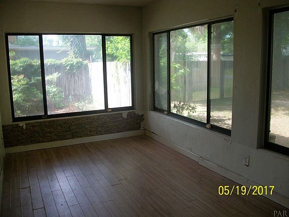 3rd image of 4412 Florelle Way