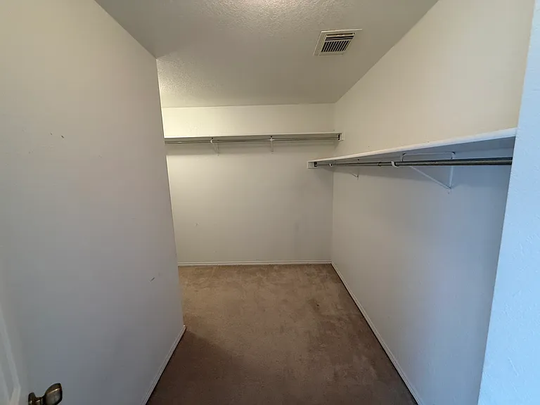 10838 Larson Cavern — Photo 23