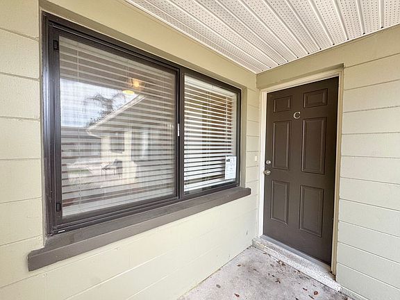 2nd image of 1814 3rd St SE APT C