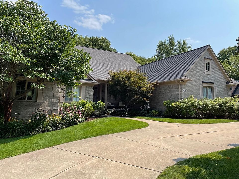 1st image of 50207 Thetford Ct W Court W