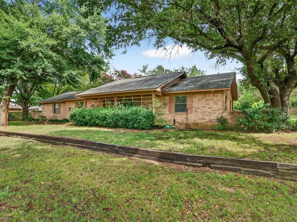 486 Cleve Cole Rd, Denison, TX 75021