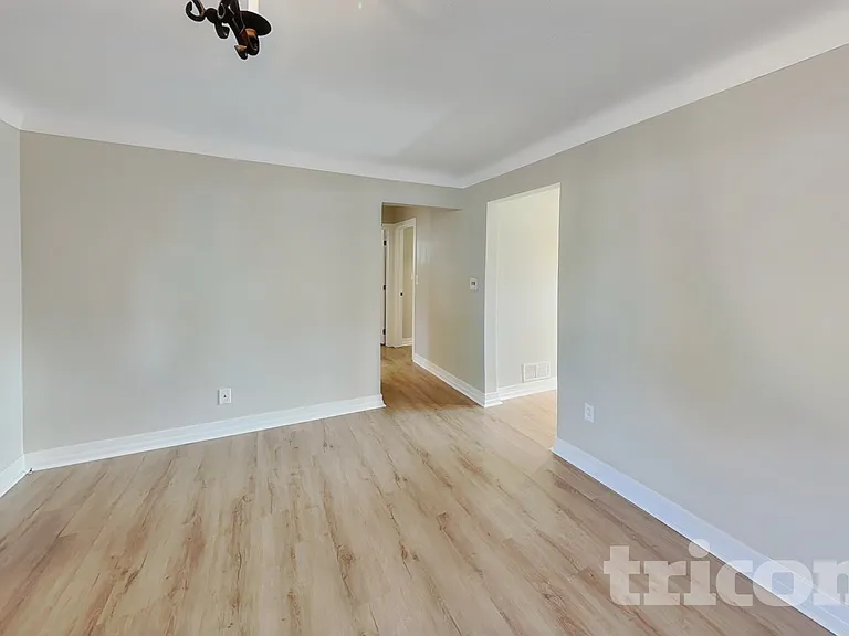 3692 Dennis Ln — Photo 4