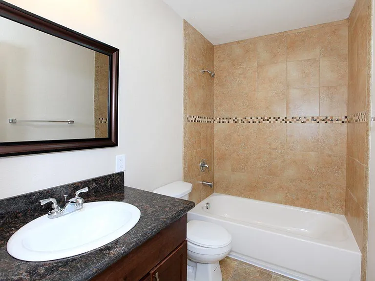 Mapleview Apt. Homes — Photo 48