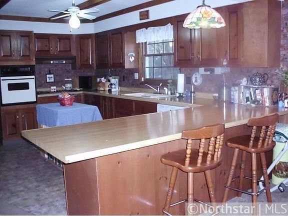 4th image of 29610 White Oak Ln