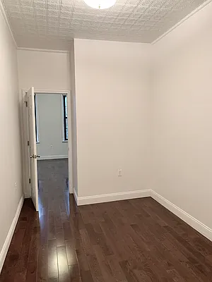 Rented by Oxford Property Group | media 5