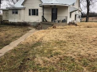 2555 Locust Rd, Fort Scott, KS 66701