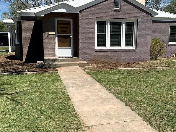 707 Main St, Canadian, TX 79014