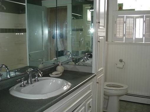 2nd image of 600 Admiral St