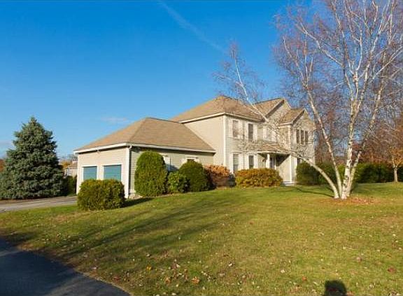 2nd image of 44 Monica Dr