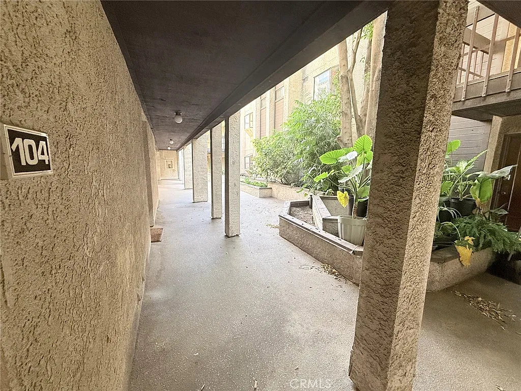 2 bed, 1450 sqft, $3,199 — Photo 4