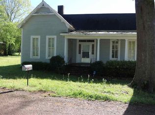 16 Jordan St, Lexington, MS 39095
