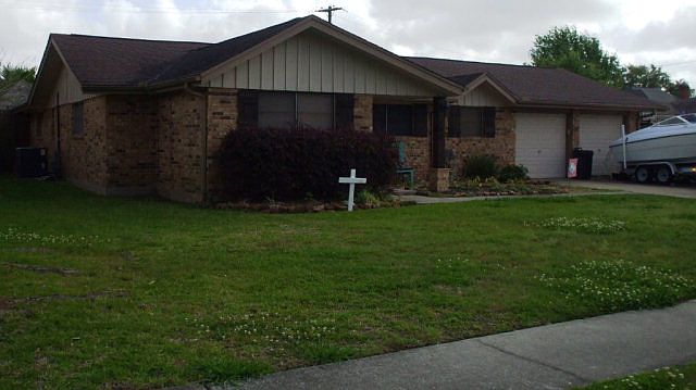 1st image of 684 Meadowgreen Dr