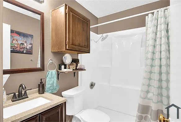 8505 Delta Way — Photo 5