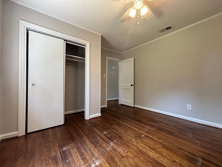 412 New River Dr — Photo 8