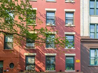212 W 14th St APT 1, New York, NY 10011