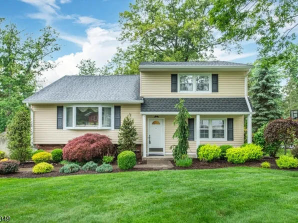 27 Bogert Rd, Montville Twp., NJ 07058
