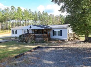 1332 Abrams Rd SE, Silver Creek, GA 30173