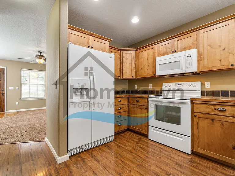3182 N Honeysuckle Dr — Photo 10