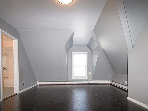 3rd image of 24-26 E 32nd St #3R