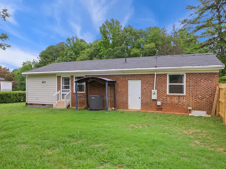 3132 Fields Dr — Photo 26