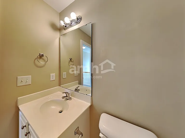 56 Locket Dr — Photo 18