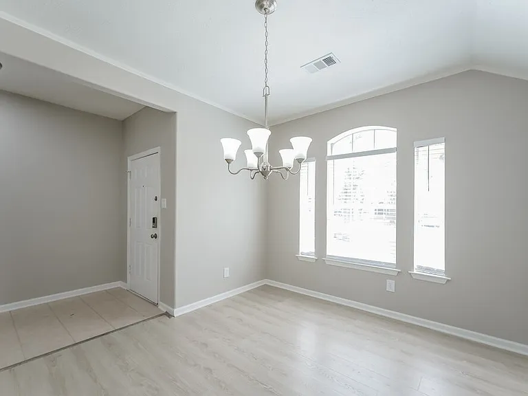 18006 Oakmoss Hill Ct — Photo 5