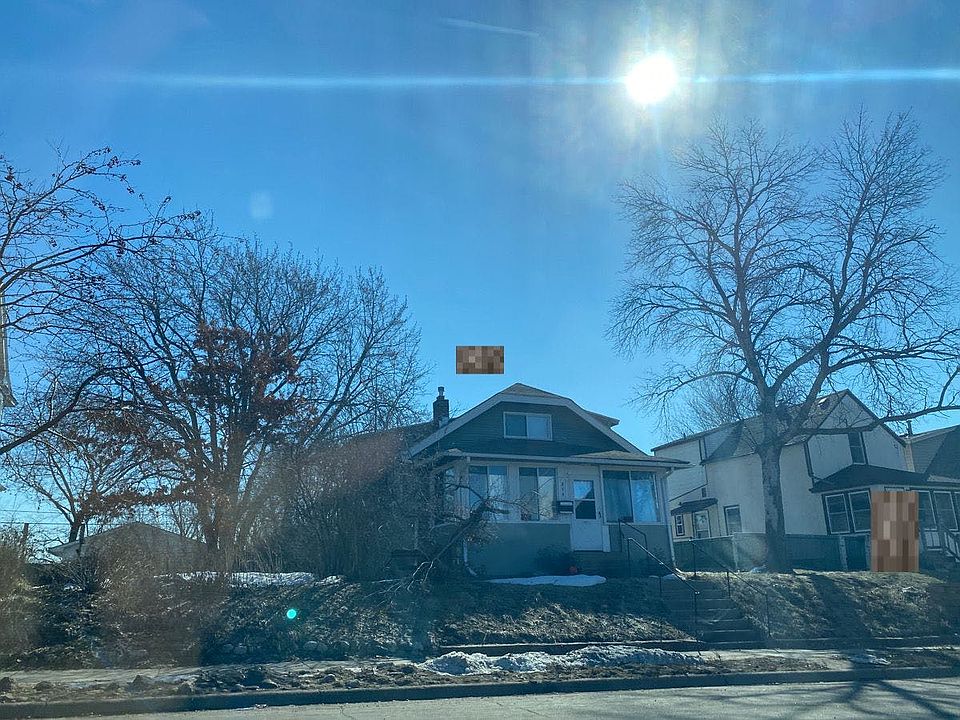 2nd image of 315 1st Ave S