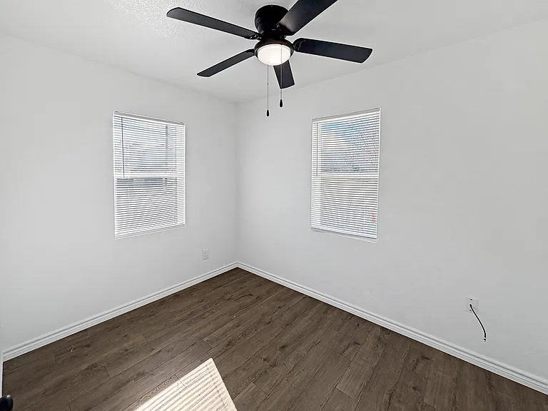 515 Bremser Ave #1 — Photo 11