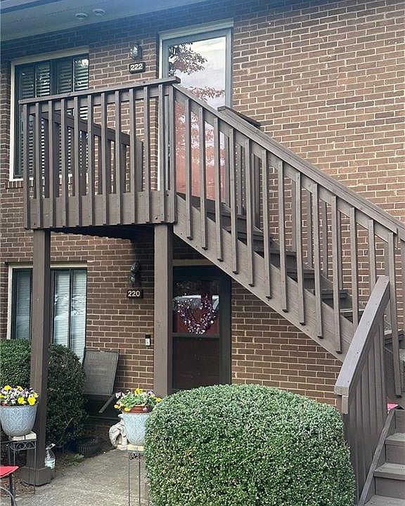1st image of 222 Ridge Forest Ct