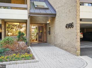 4986 Sentinel Dr #15-502, Bethesda, MD 20816