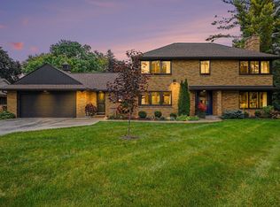 1225 W Saint Andrews Rd, Midland, MI 48640