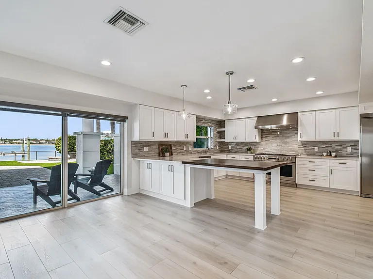 24 Adalia Ave — Photo 26