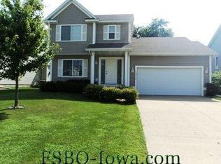 1317 Woolridge Dr, Coralville, IA 52241